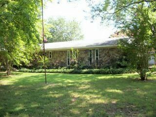 Foreclosed Home - 3801 SHANE RD, 38053
