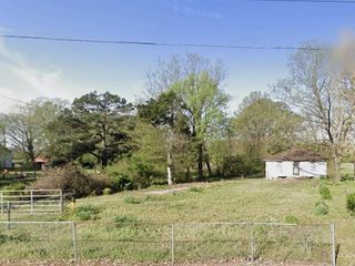 Foreclosed Home - 7647 SLEDGE RD, 38053