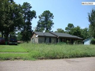 Foreclosed Home - List 100944803