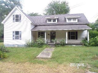 Foreclosed Home - 108 SHIBLEY ST, 38059
