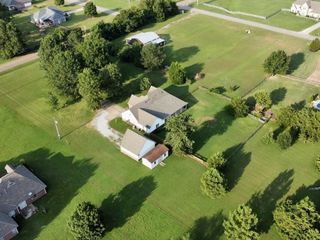 Foreclosed Home - 395 PERSON RD, 38060