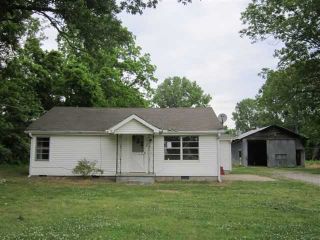 Foreclosed Home - 2908 HIGHWAY 19 W, 38063