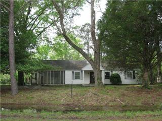 Foreclosed Home - 5705 RAILROAD ST, 38076