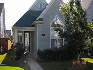 Foreclosed Home - 1408 ISLAND TOWN DR, 38103