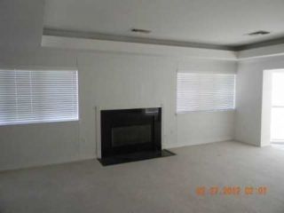 Foreclosed Home - 655 S Riverside Dr, 38103