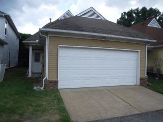 Foreclosed Home - 1079 RIVER ISLE DR, 38103