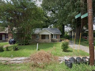 Foreclosed Home - 1436 E MCLEMORE AVE, 38106