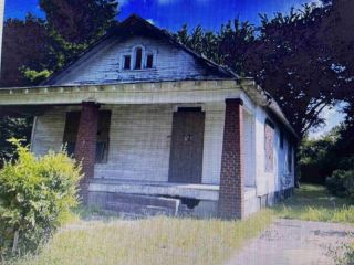 Foreclosed Home - 795 ROANOKE AVE, 38106