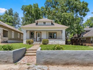 Foreclosed Home - 1636 FOSTER AVE, 38106