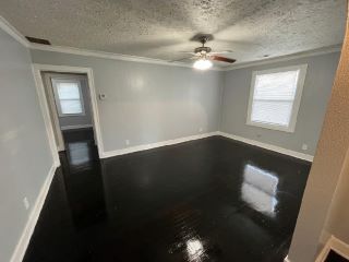 Foreclosed Home - 1860 S LAUDERDALE ST, 38106