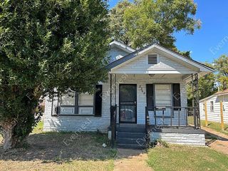 Foreclosed Home - 2268 HUBBARD AVE, 38108