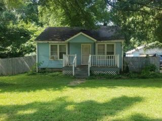 Foreclosed Home - 1358 LONGCREST RD, 38109