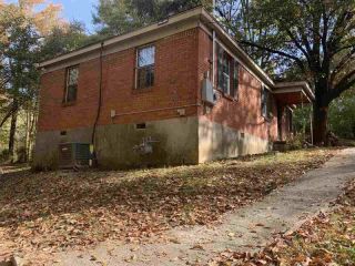 Foreclosed Home - 1656 W SHELBY DR, 38109