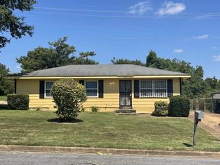 Foreclosed Home - 472 GAINSVILLE AVE, 38109