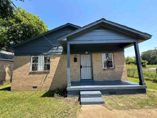 Foreclosed Home - 22 W BURDOCK AVE, 38109