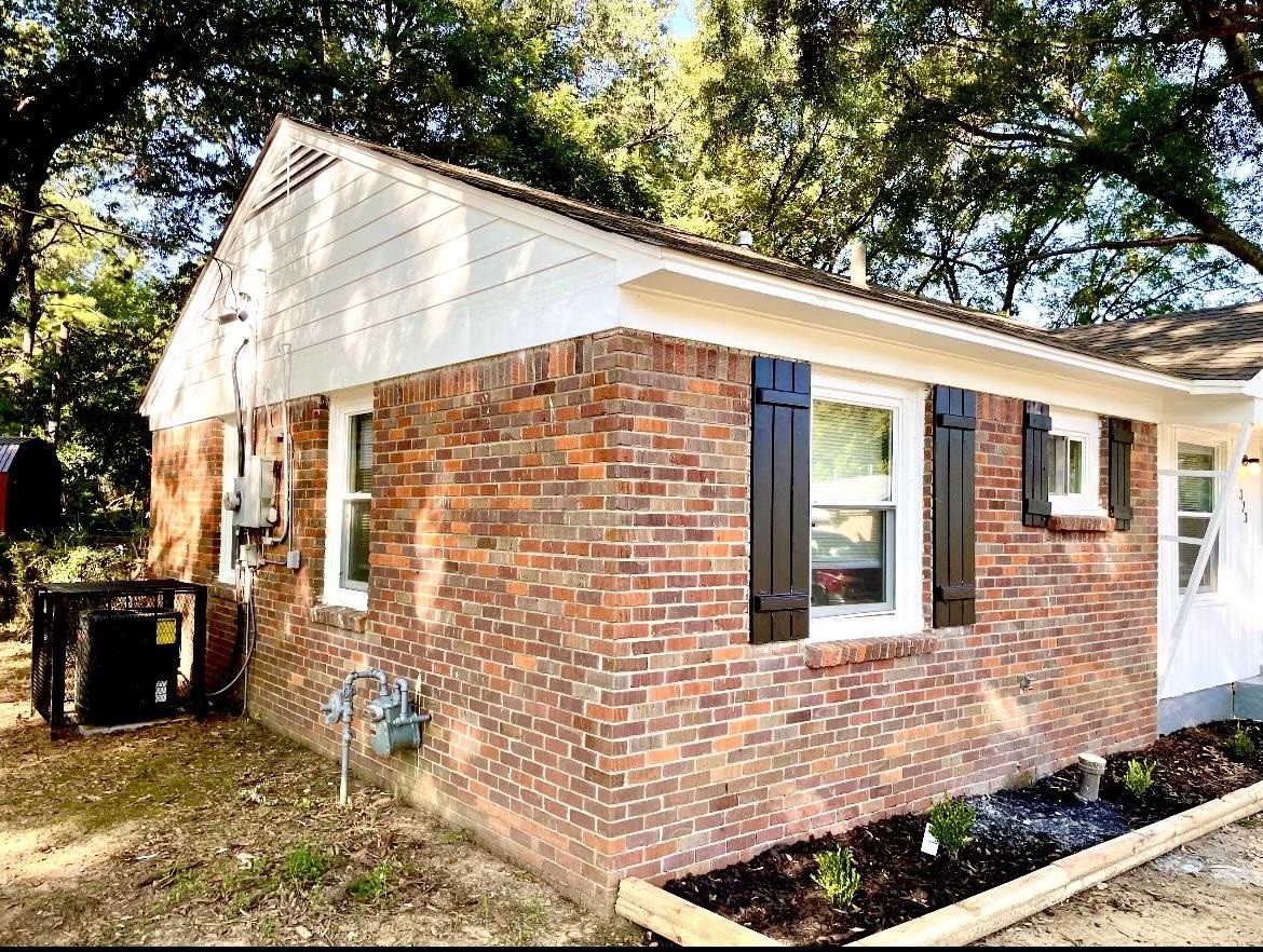 Foreclosed Home - 373 LORAINE RD, 38109