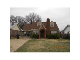 Foreclosed Home - 3240 SPOTTSWOOD AVE, 38111