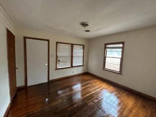 Foreclosed Home - 3851 KIMBALL AVE, 38111