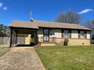 Foreclosed Home - 1176 INMAN CV, 38111