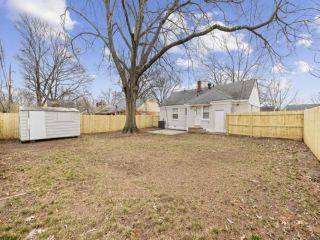 Foreclosed Home - 3708 WILSHIRE RD, 38111