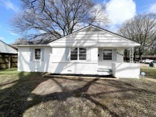 Foreclosed Home - 4238 CHERRYDALE AVE, 38111