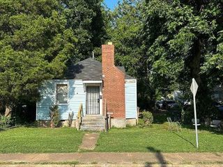 Foreclosed Home - 916 SEMMES ST, 38111