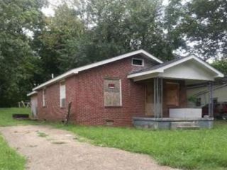 Foreclosed Home - 742 N BINGHAM ST, 38112
