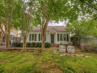 Foreclosed Home - 816 CHARLES PL, 38112