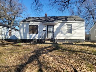 Foreclosed Home - 2664 FRISCO AVE, 38114