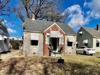 Foreclosed Home - 2768 BURNS AVE, 38114
