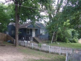 Foreclosed Home - 2392 W HOLLYFORD RD, 38114