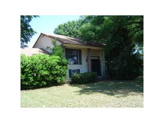 Foreclosed Home - 5502 COTTONWOOD RD, 38115