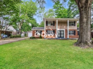 Foreclosed Home - 3021 S MENDENHALL RD, 38115