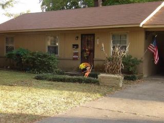 Foreclosed Home - 4595 MONACO RD, 38117