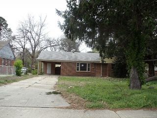 Foreclosed Home - List 100005645