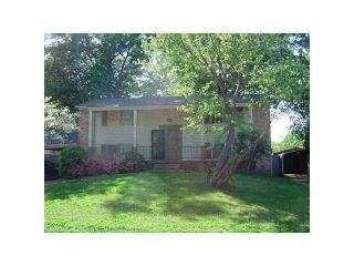 Foreclosed Home - 3219 GINA DR, 38118