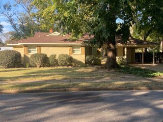 Foreclosed Home - 5360 BRENTON AVE, 38120