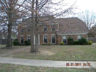 Foreclosed Home - 3910 CLUBVIEW DR, 38125