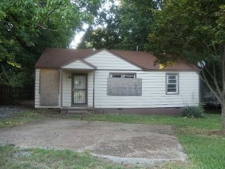 Foreclosed Home - 2156 HILLSIDE AVE, 38127