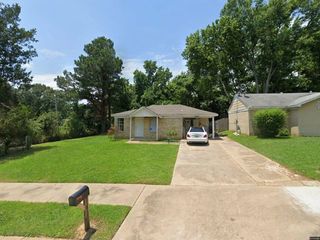 Foreclosed Home - 5025 BELFAST DR, 38127