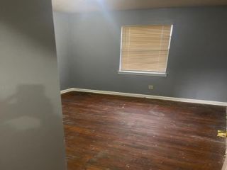 Foreclosed Home - 2635 MIRROR AVE, 38127