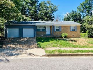 Foreclosed Home - 3285 BOONE ST, 38127