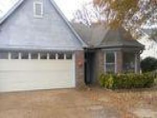 Foreclosed Home - 2681 Bay Pointe Cir N, 38128