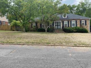 Foreclosed Home - 3305 EARL DR, 38128