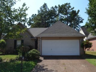 Foreclosed Home - 4939 BATTLE FOREST CV, 38128