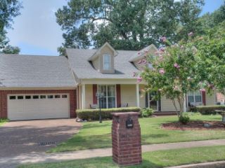 Foreclosed Home - 3625 APPLING LAKE DR, 38133