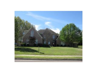 Foreclosed Home - 9831 S HOUSTON OAK DR, 38139