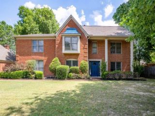 Foreclosed Home - 9312 HAWTHORN HILL DR, 38139