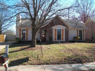 Foreclosed Home - 4586 S BERRYPICK LN, 38141