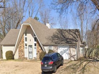 Foreclosed Home - 6012 TALL WILLOW DR, 38141